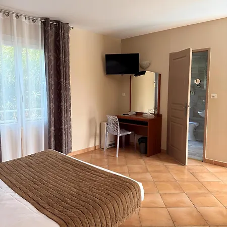 Hotell Thalassa 3*