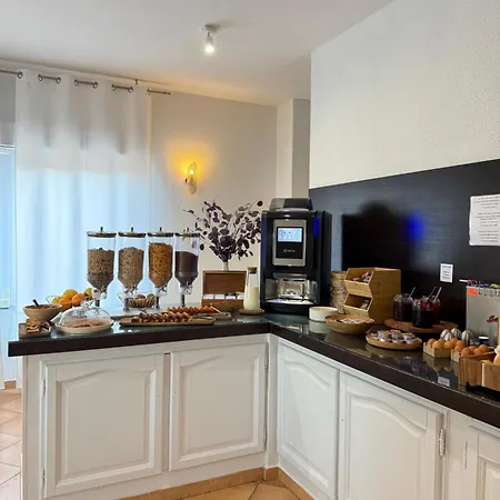 Hotell Thalassa Saint-Florent (Corsica)