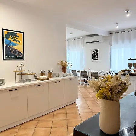 Thalassa Saint-Florent (Corsica)