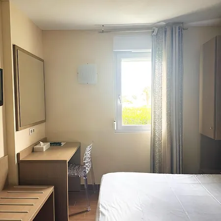 Thalassa Hotel