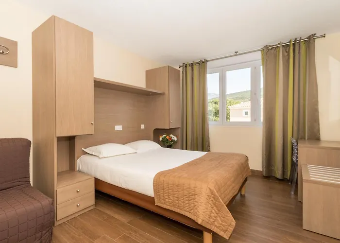 Thalassa Hotel 3*