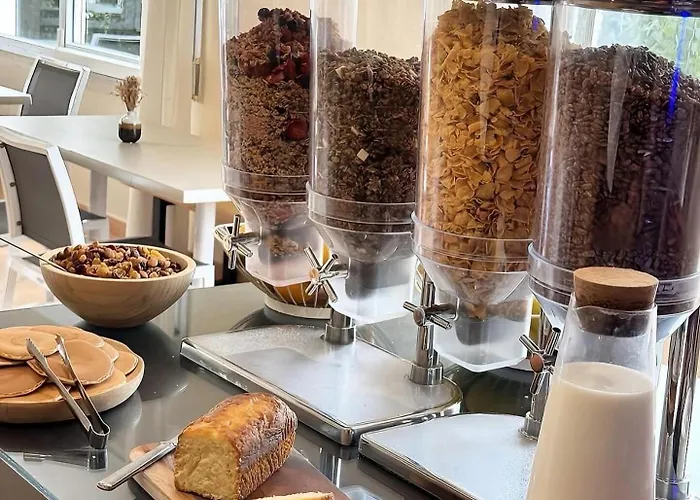 Hotel Thalassa Saint-Florent (Corsica)