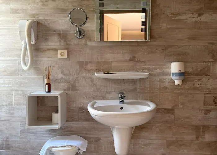 Hotel Thalassa Saint-Florent (Corsica)