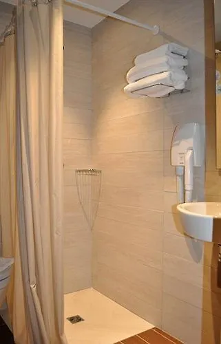 Hotel Thalassa Saint-Florent (Corsica)